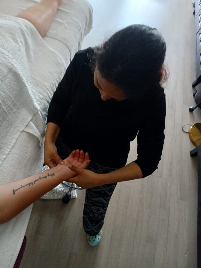 Reflexologie palmaire Compiègne